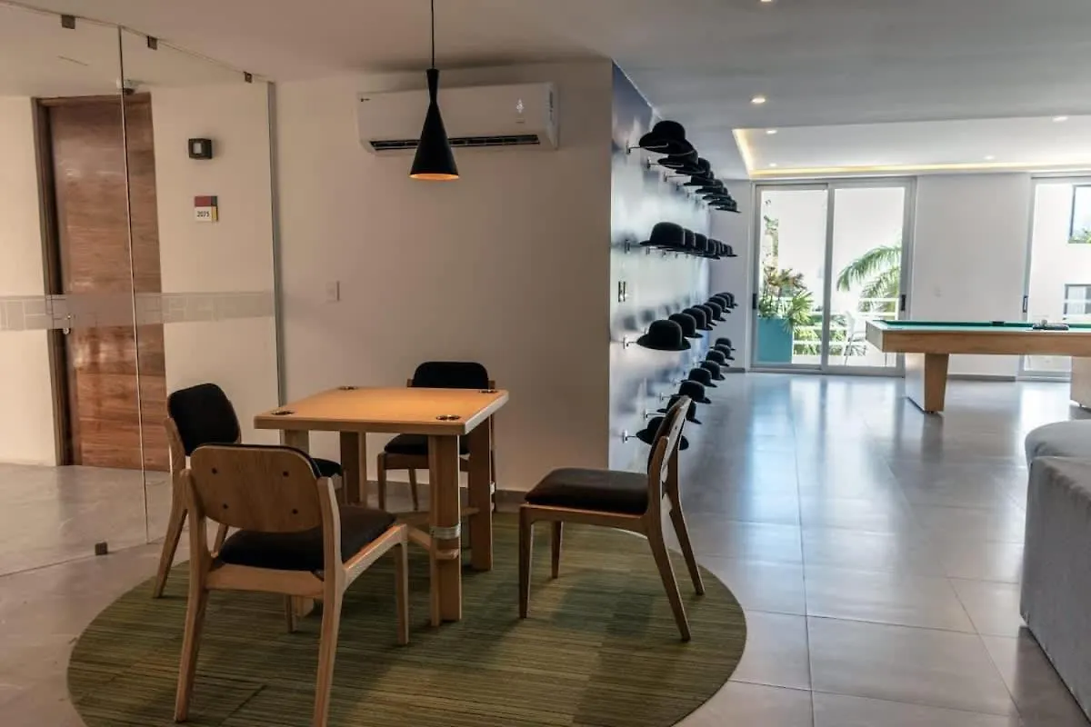 Private Room With Mini Fridge 200Mb Wifi Playa del Carmen